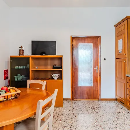Apartment Onda Blu By Interhome Gera Lario